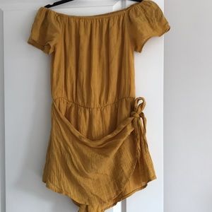 Mustard yellow mini romper!